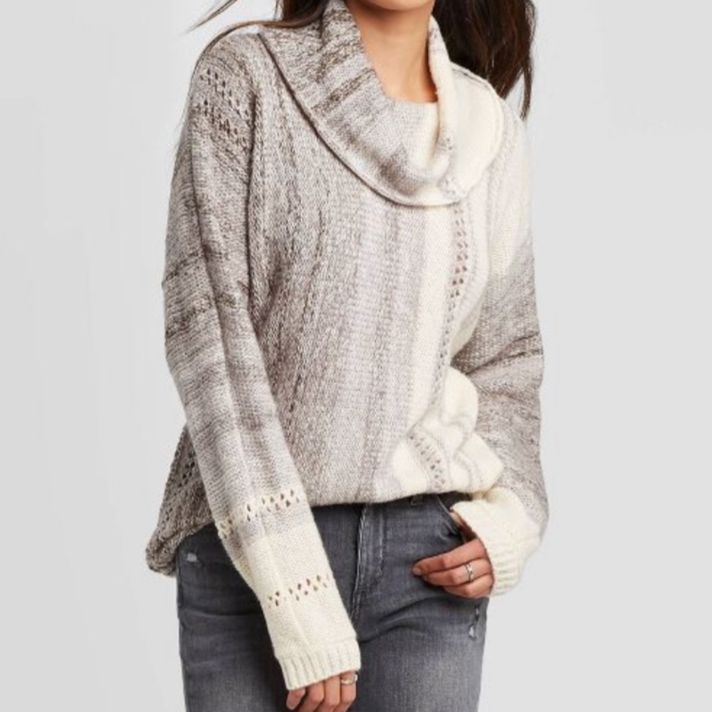 Knox Rose Gray Cowl Neck Sweater